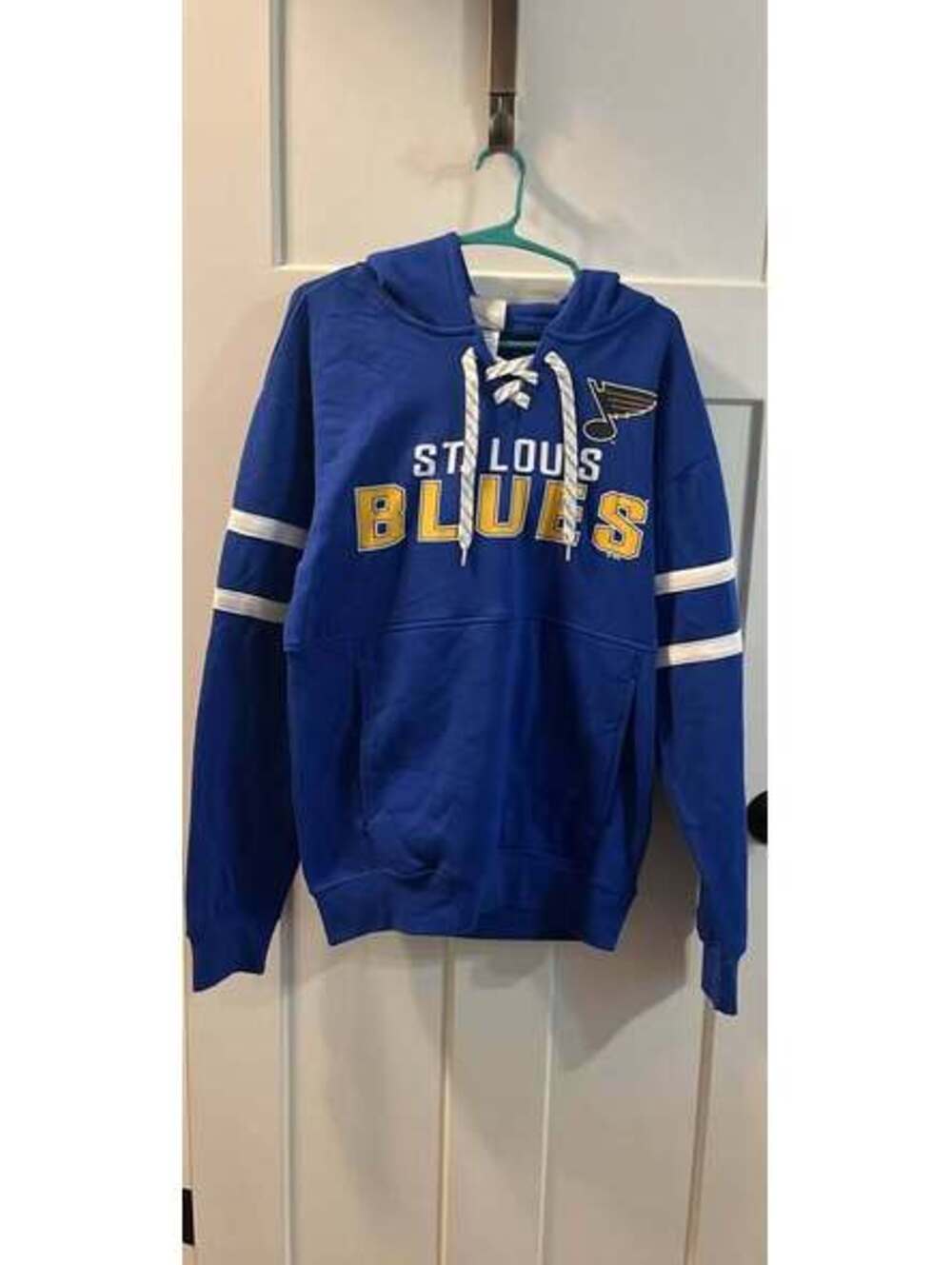 NHL St. Louis Blues hoodie small